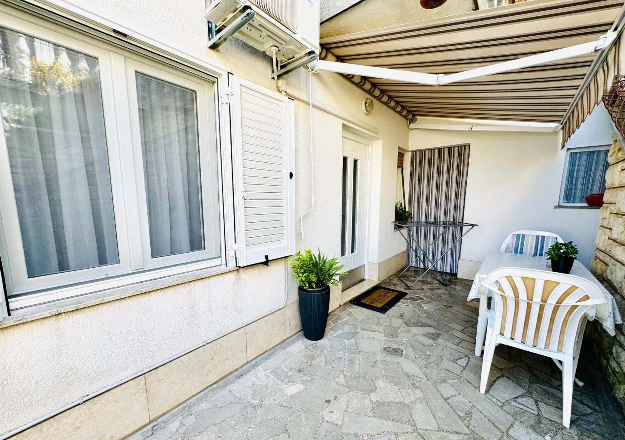 Apartment Kontrada Umag Exterior photo