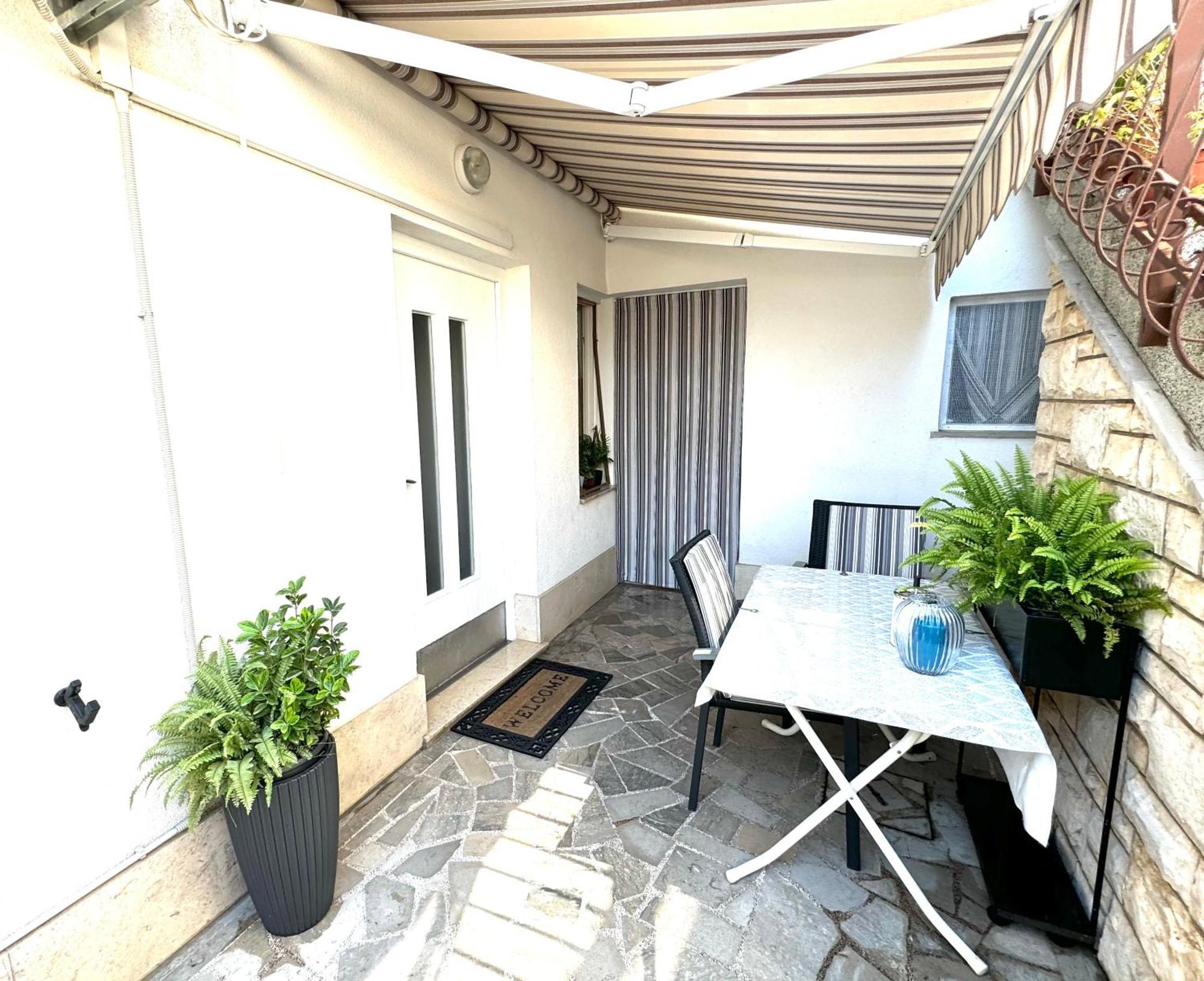Apartment Kontrada Umag Exterior photo